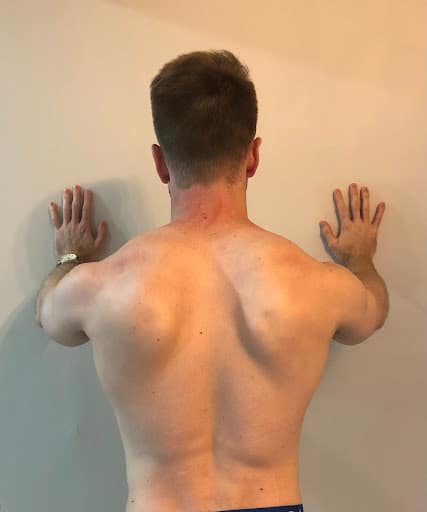 Stop Blaming Scapular Dyskinesis For Shoulder Pain Barbell Rehab